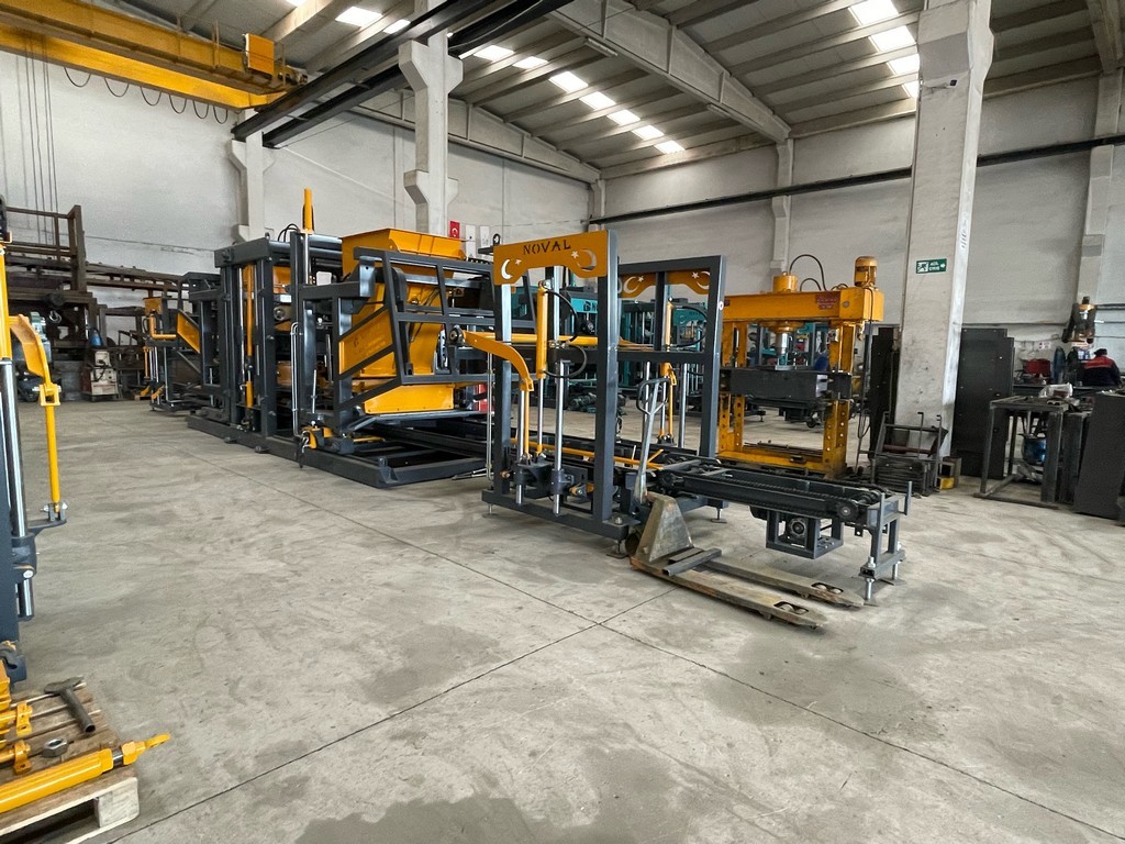 NBM 5030 Concrete Block and Paving Stone Machine